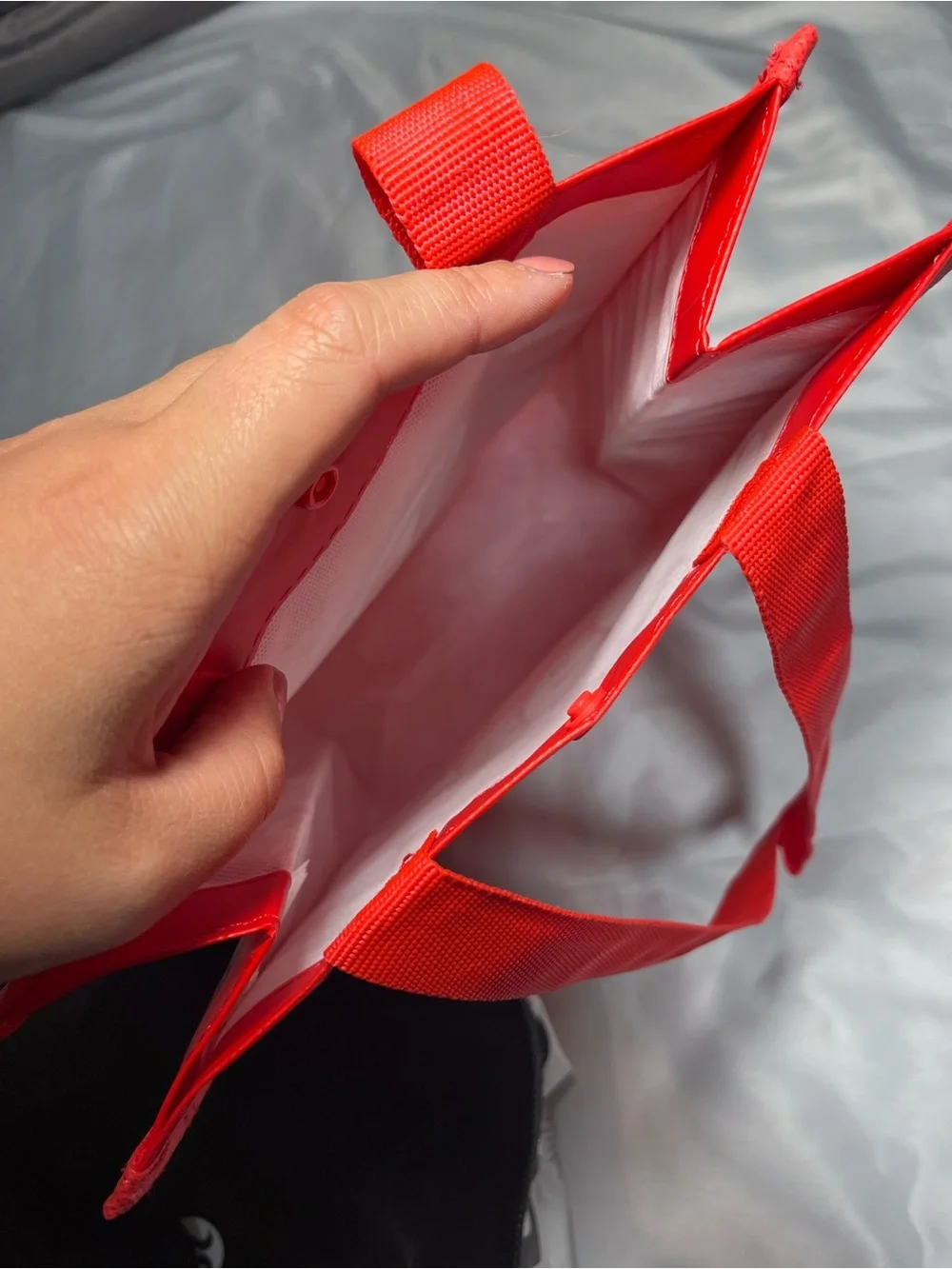 Lot of 2 LULULEMON Reusable Shopping Bags 9 x 11 Black Red Small Tote Bags